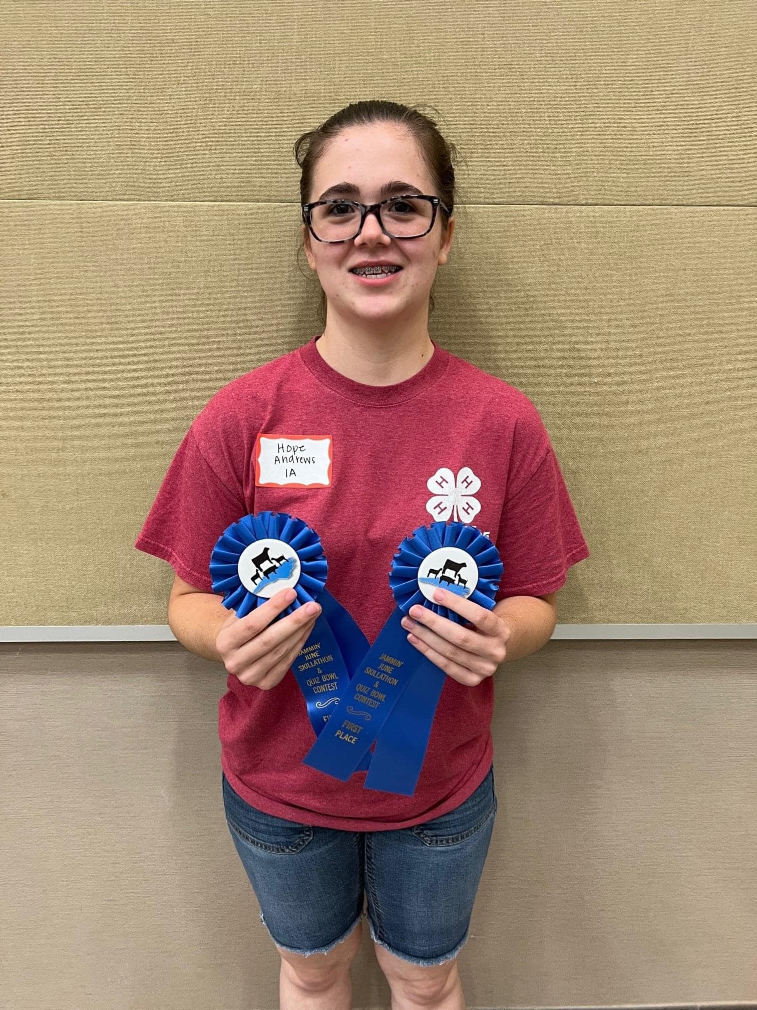 Hope Andrews won 1st overall for Skillathon and was a member on the 1st place Quizbowl team.